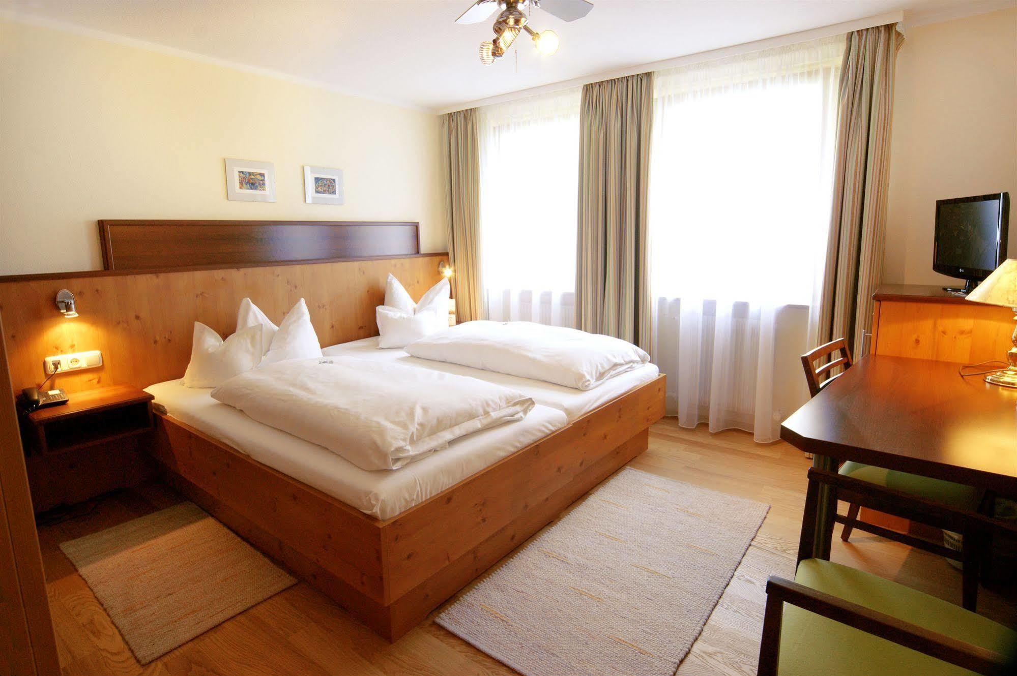 Hotel Brunner อัมแบร์ก ภายนอก รูปภาพ