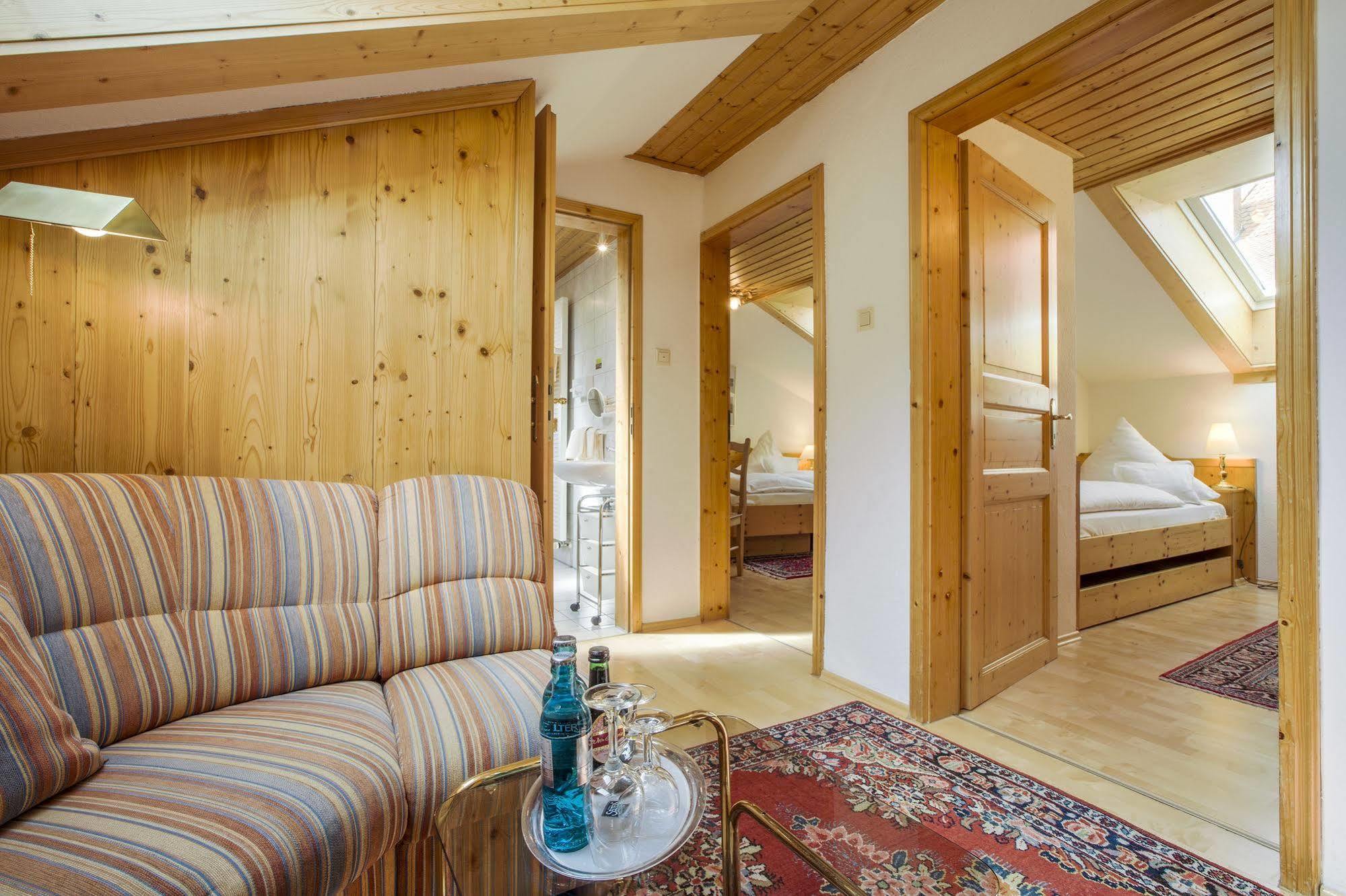 Hotel Brunner อัมแบร์ก ภายนอก รูปภาพ